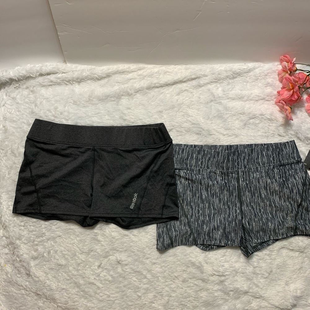2 Reebok shorts size L
